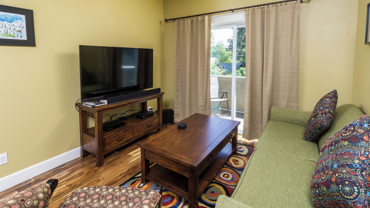 Photo of Livingroom in River West