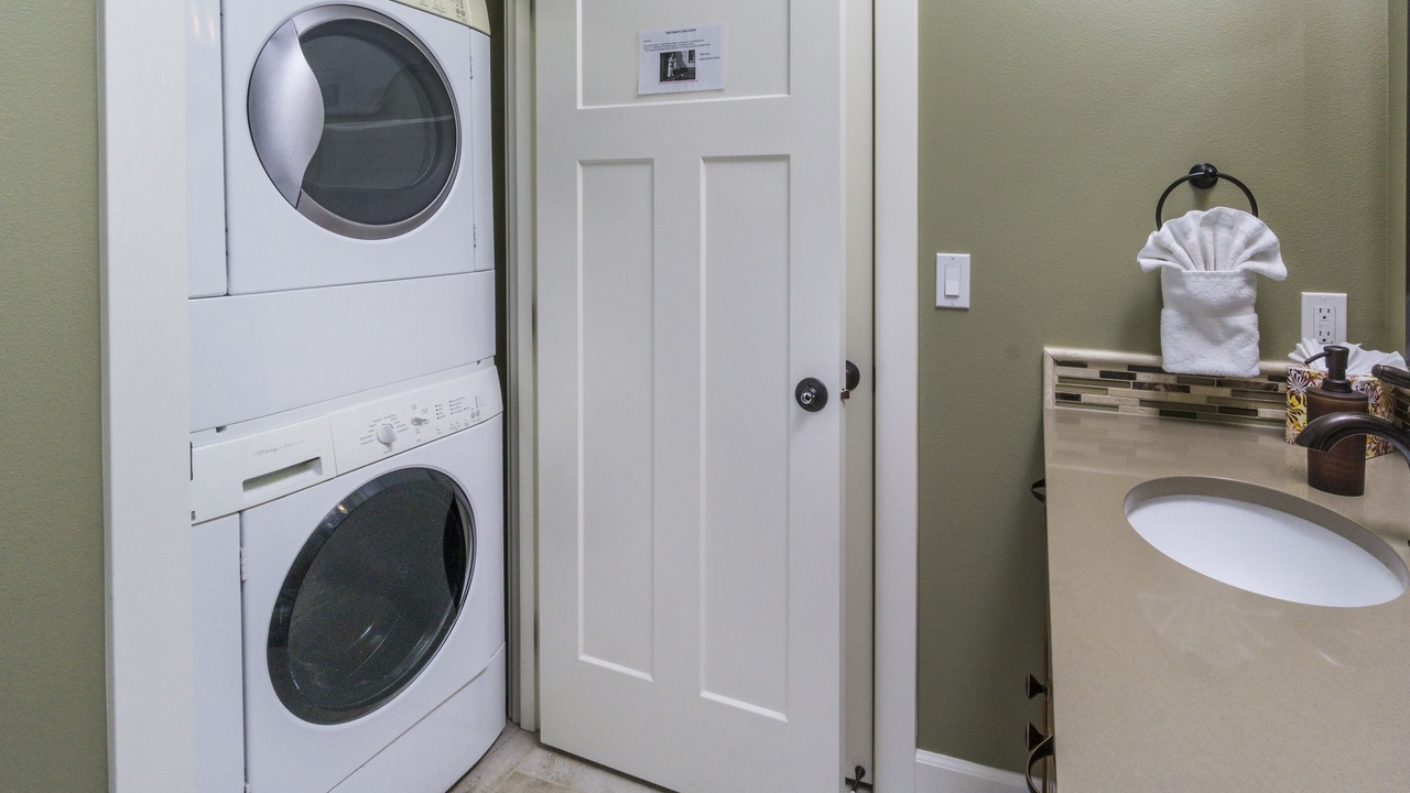 Photo of Bathroom in River West
