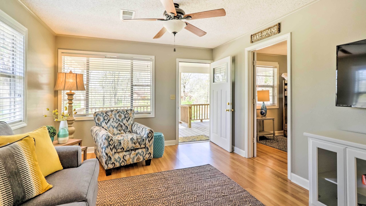 Photo of Bedroom in Higden