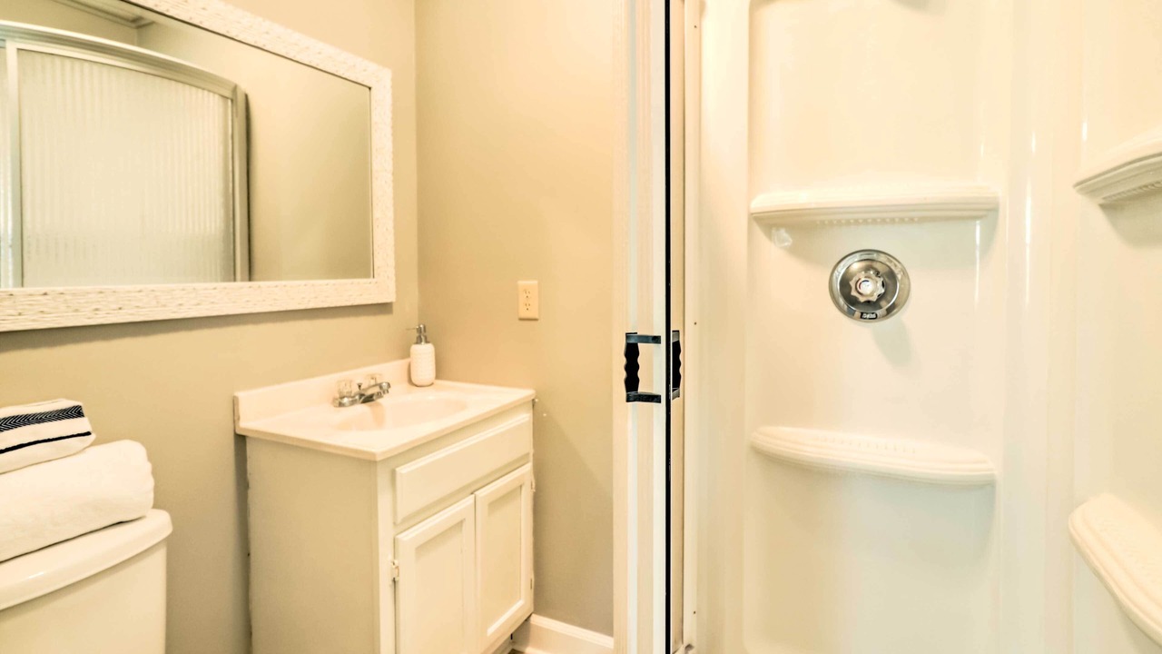 Photo of Bathroom in Higden