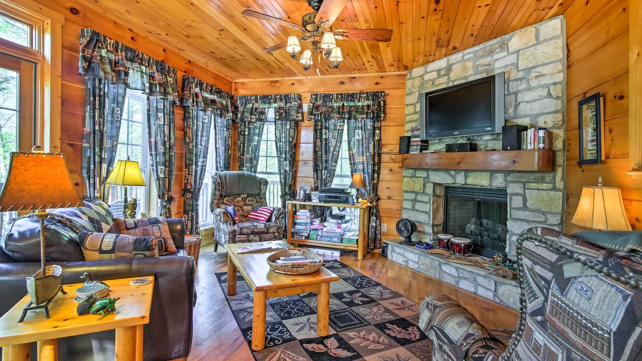 Photo of Livingroom in Fair Play