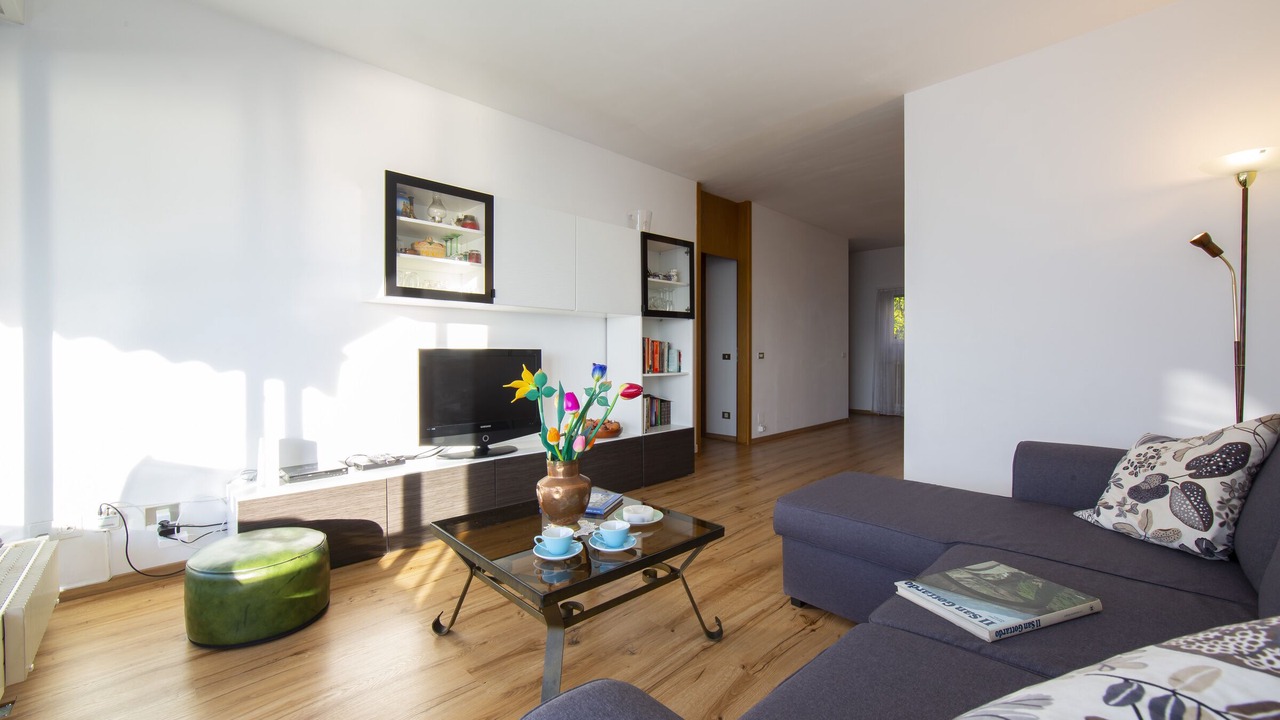 Photo of Livingroom in Aldesago