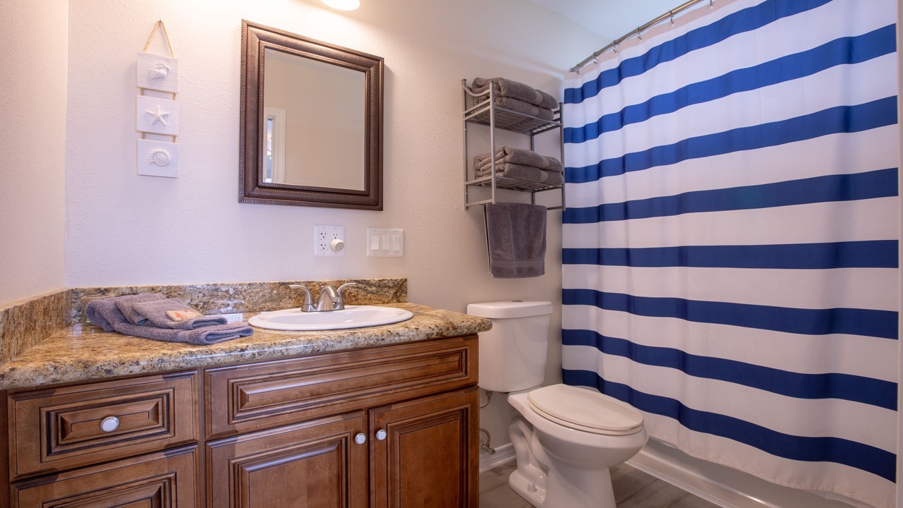 Photo of Bathroom in Port Bolivar