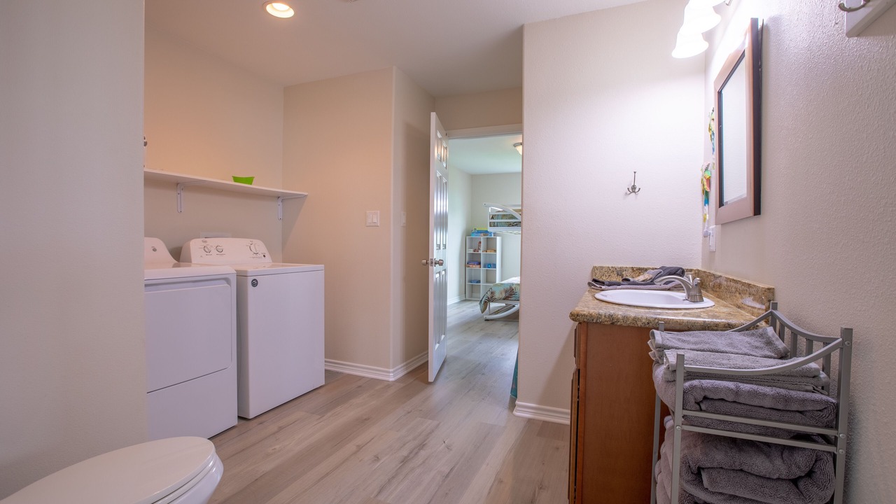 Photo of Bathroom in Port Bolivar