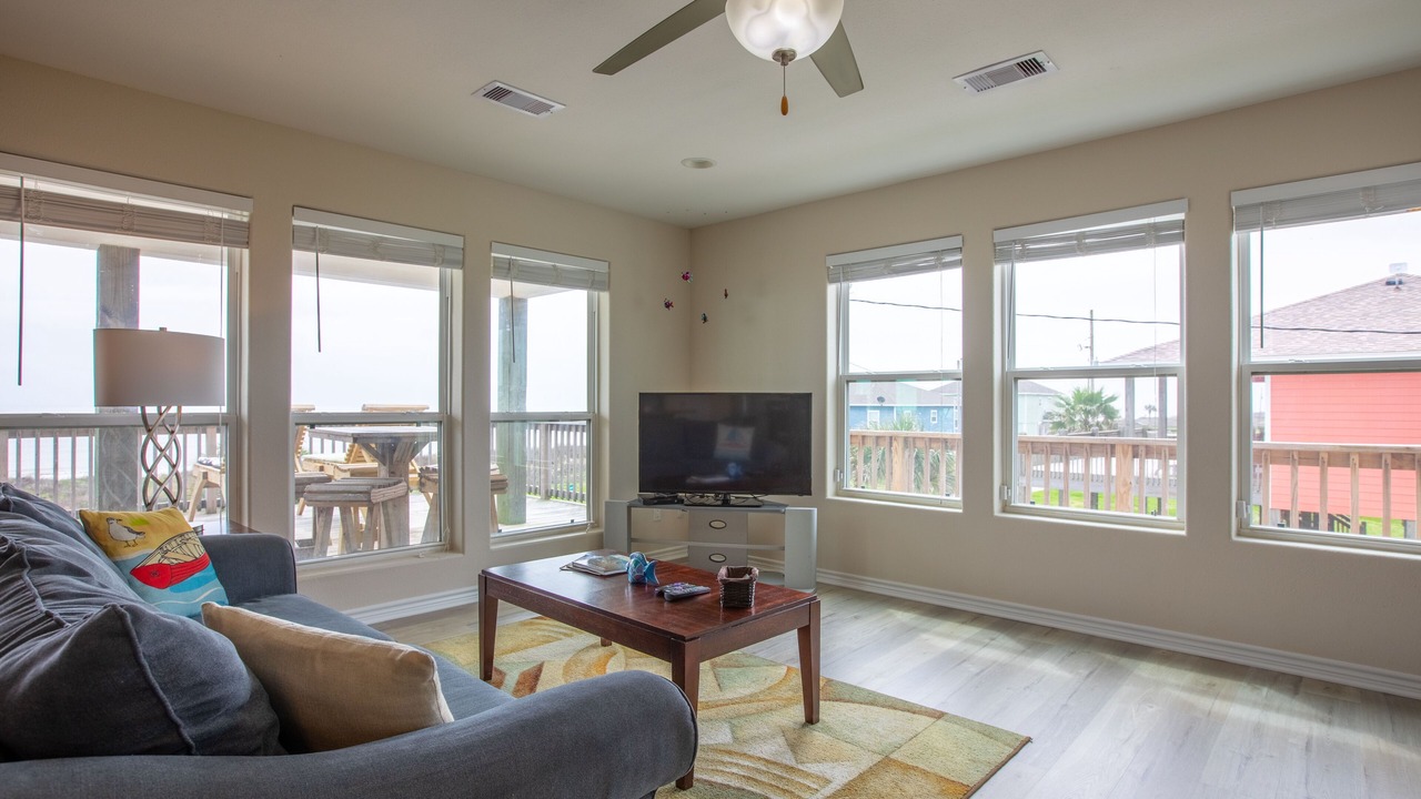 Photo of Livingroom in Port Bolivar