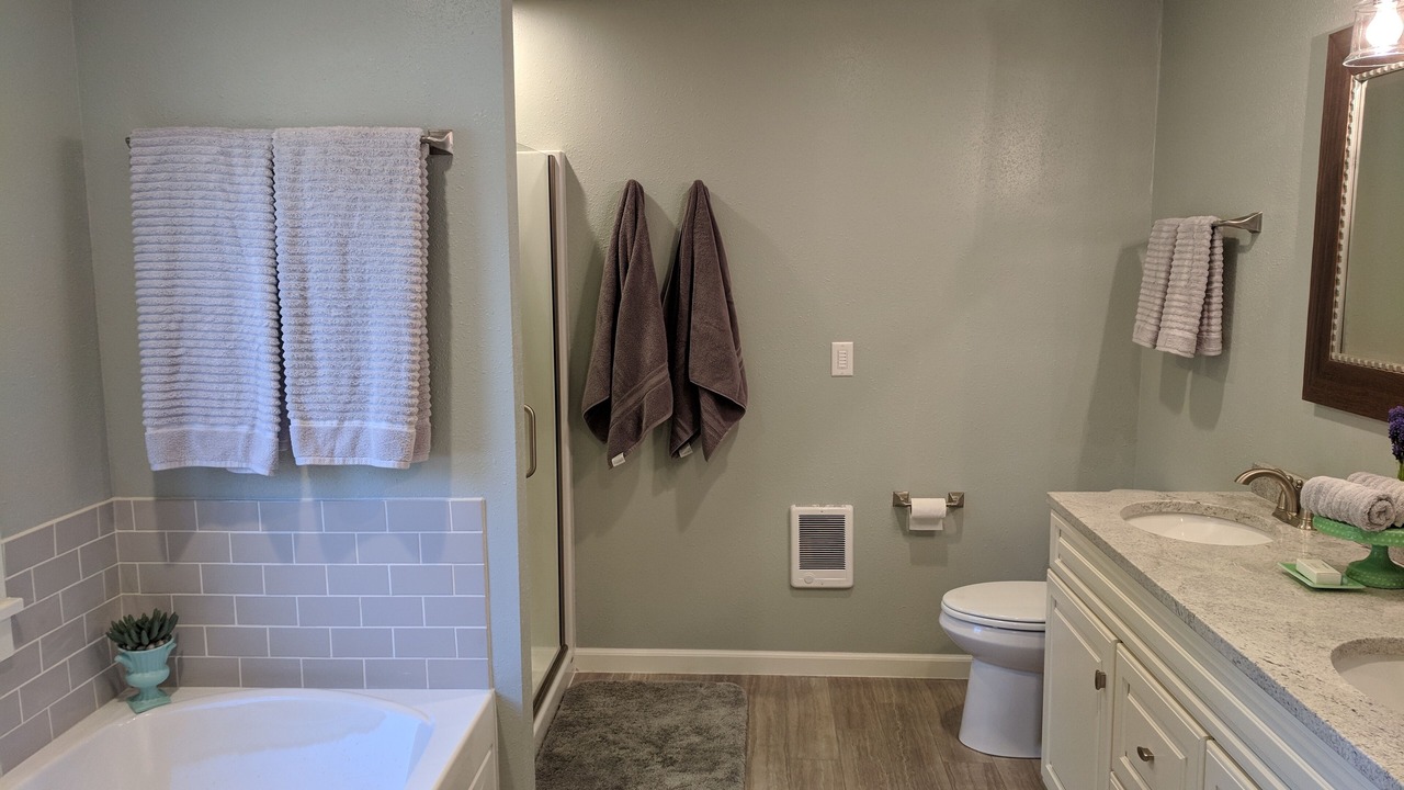 Photo of Bathroom in Baker City
