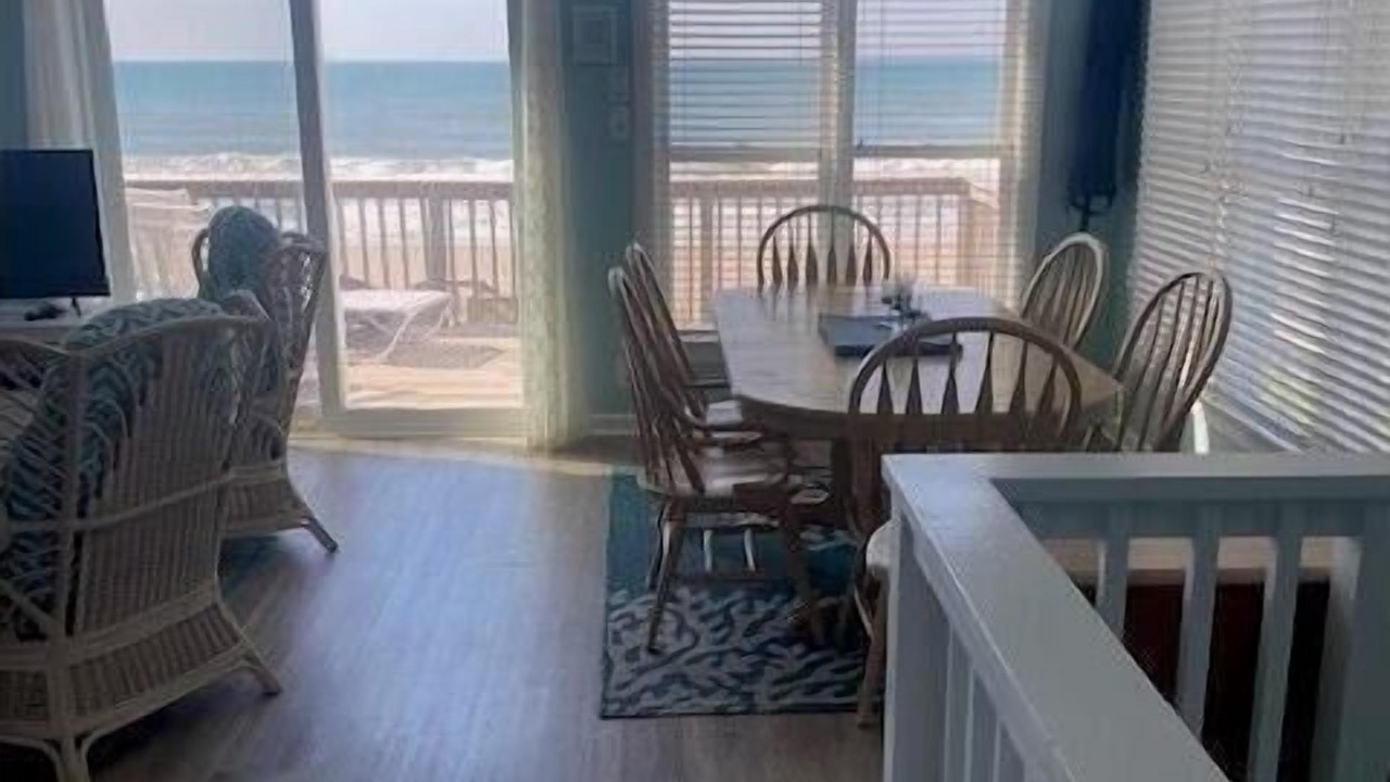 Photo of Others in Emerald Isle
