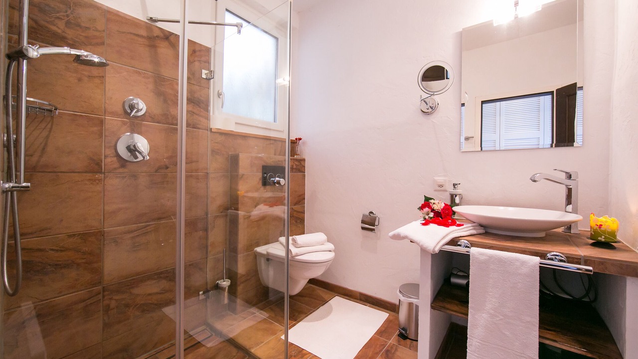 Photo of Bathroom in Morcote