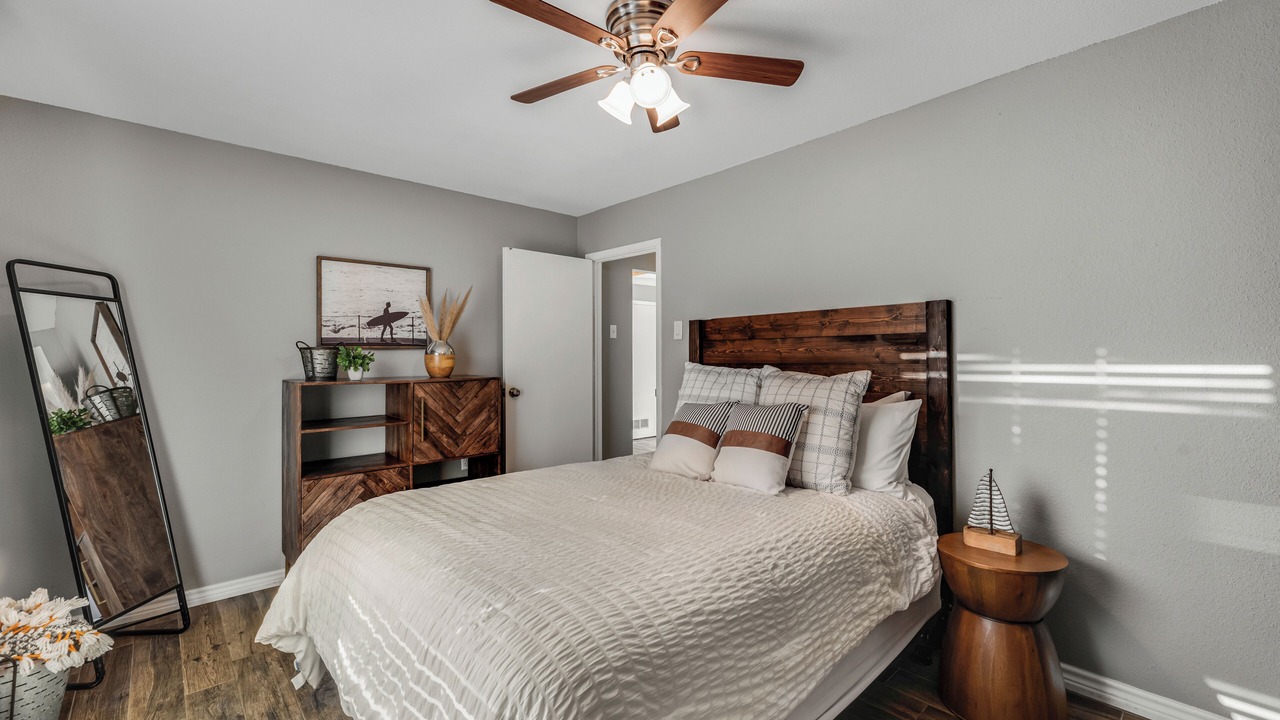 Photo of Bedroom in Graford