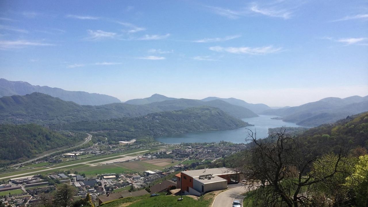 Photo of Others in Cademario