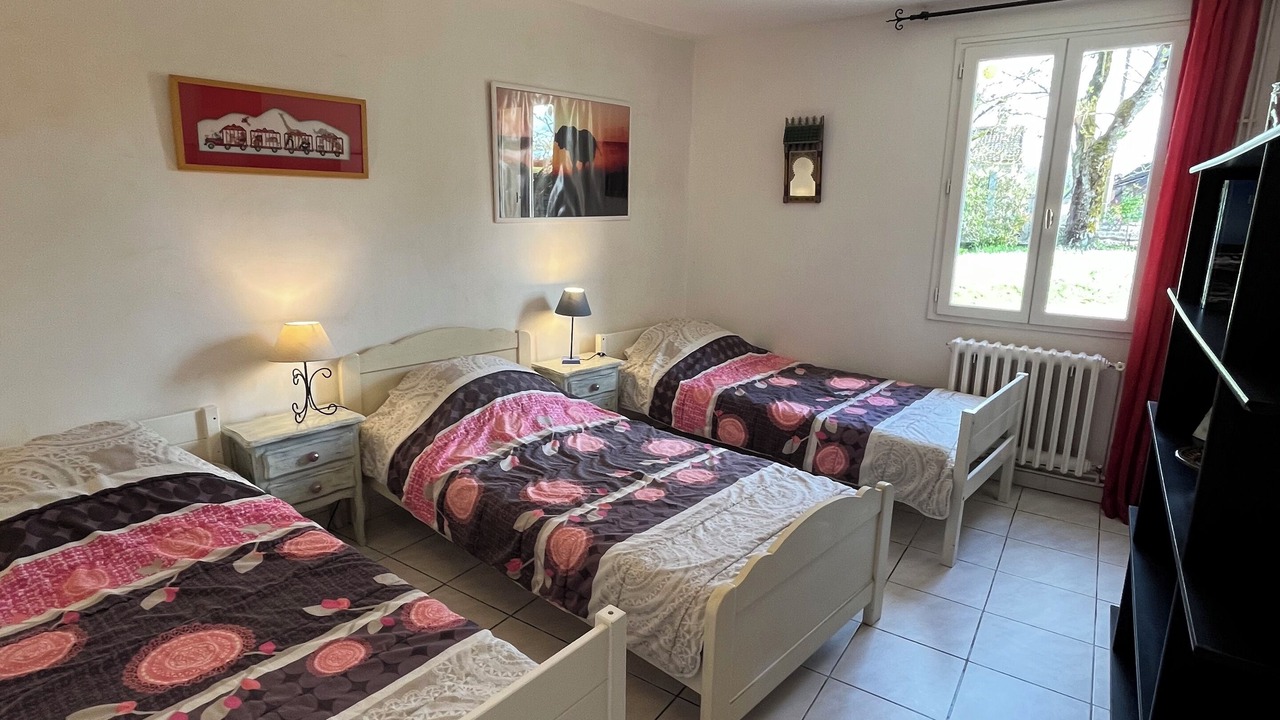 Photo of Bedroom in Vailhourles