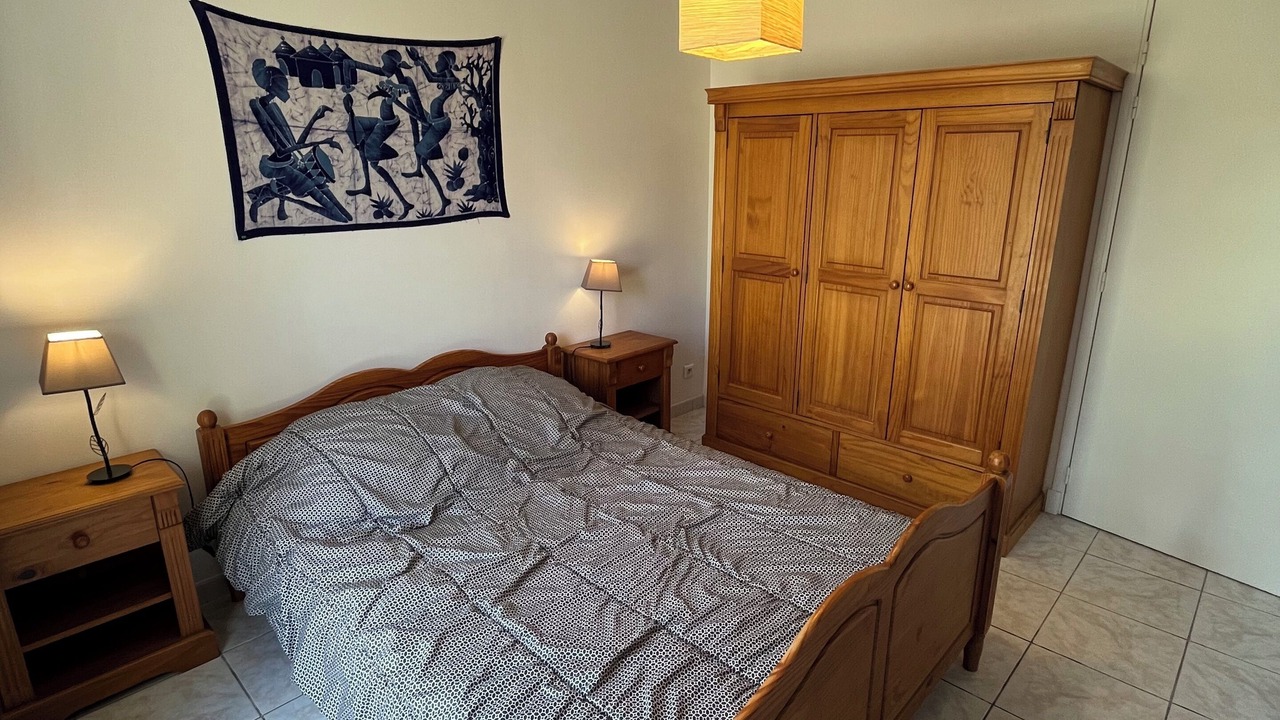 Photo of Bedroom in Vailhourles