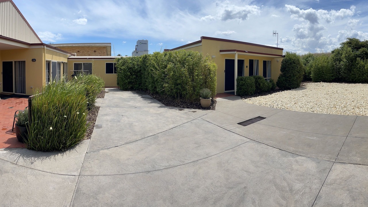 Photo of Outdoor in Dennington