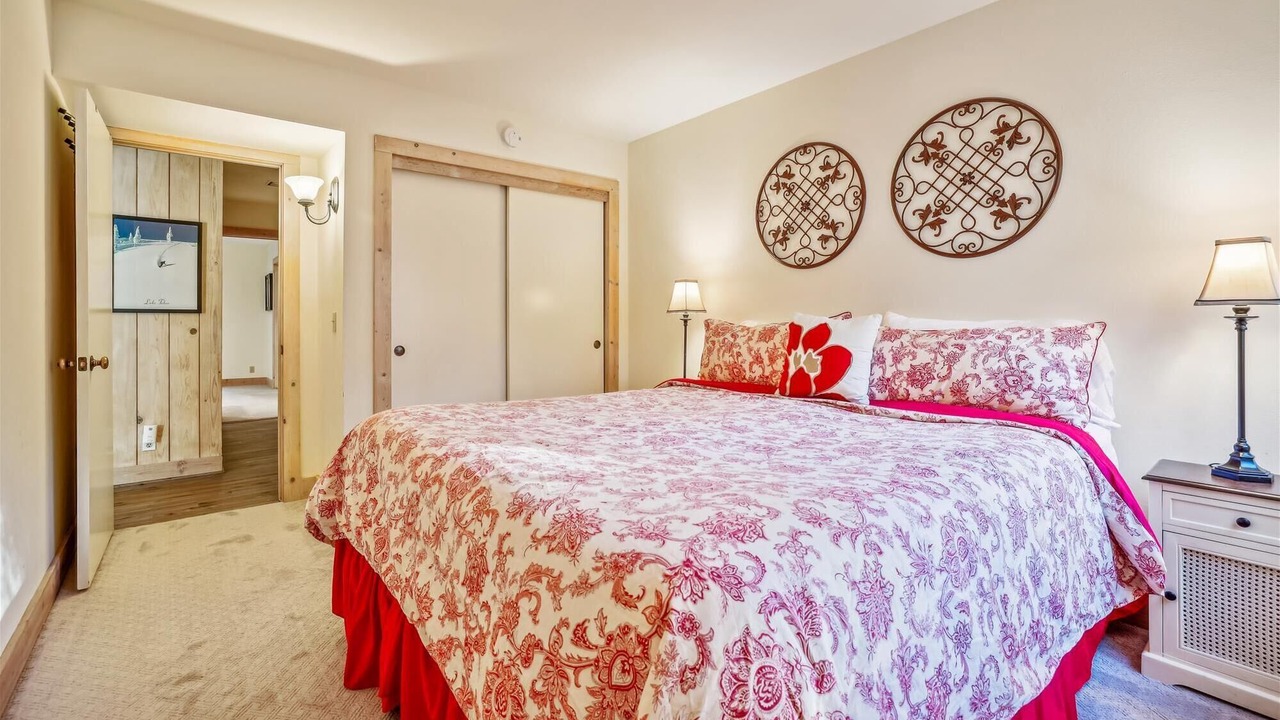 Photo of Bedroom in Tahoe City