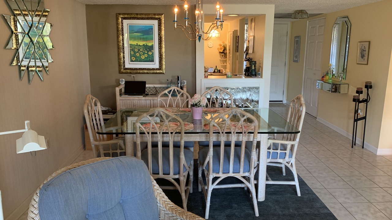 Photo of Bedroom in Folly Field