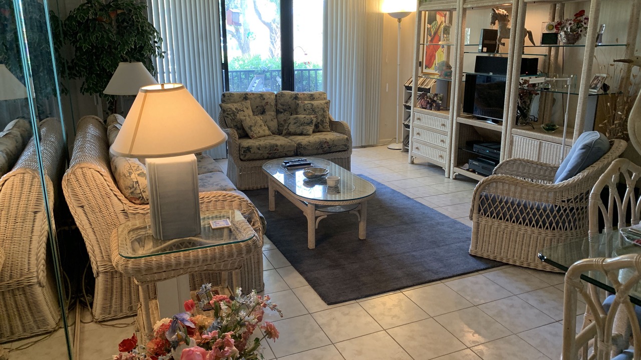Photo of Bedroom in Folly Field