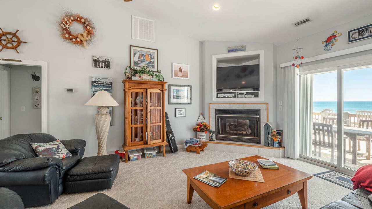 Photo of Livingroom in Topsail Beach