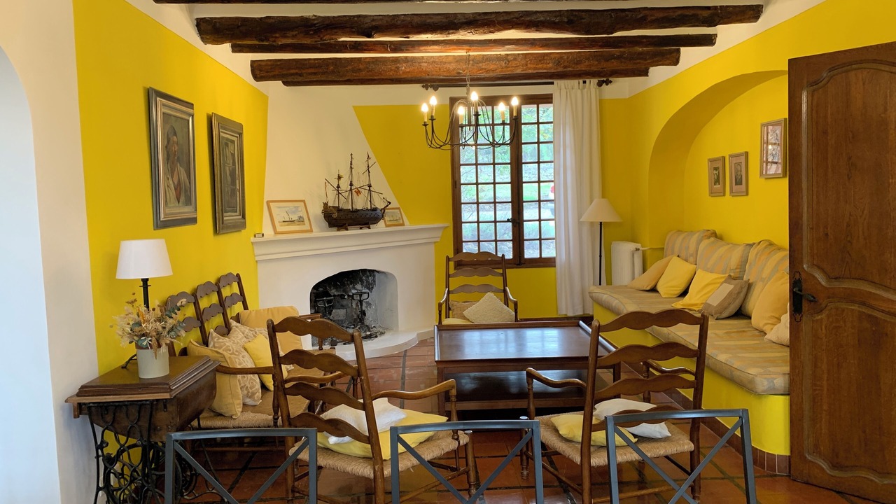 Photo of Livingroom in Pourrieres