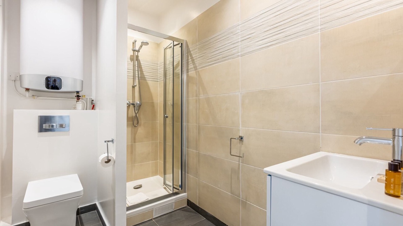 Photo of Bathroom in Gaillon