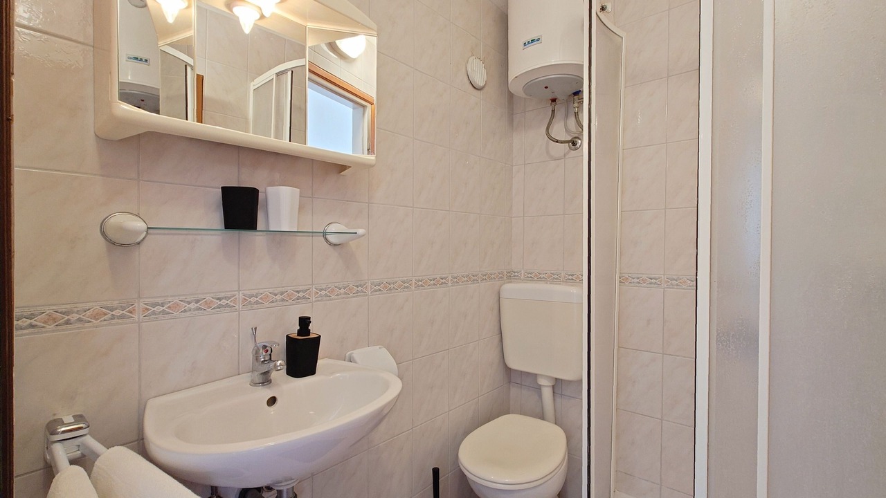 Photo of Bathroom in Kampor