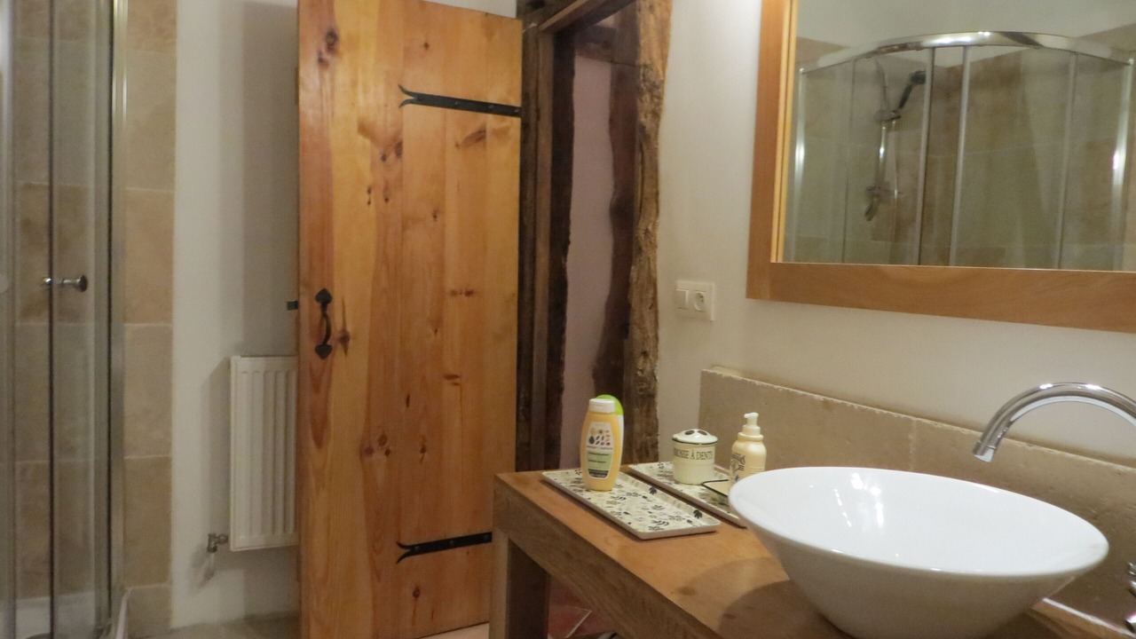 Photo of Bathroom in Gondrin