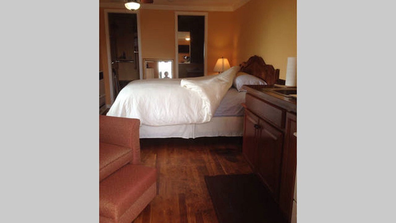 Photo of Bedroom in Altadena