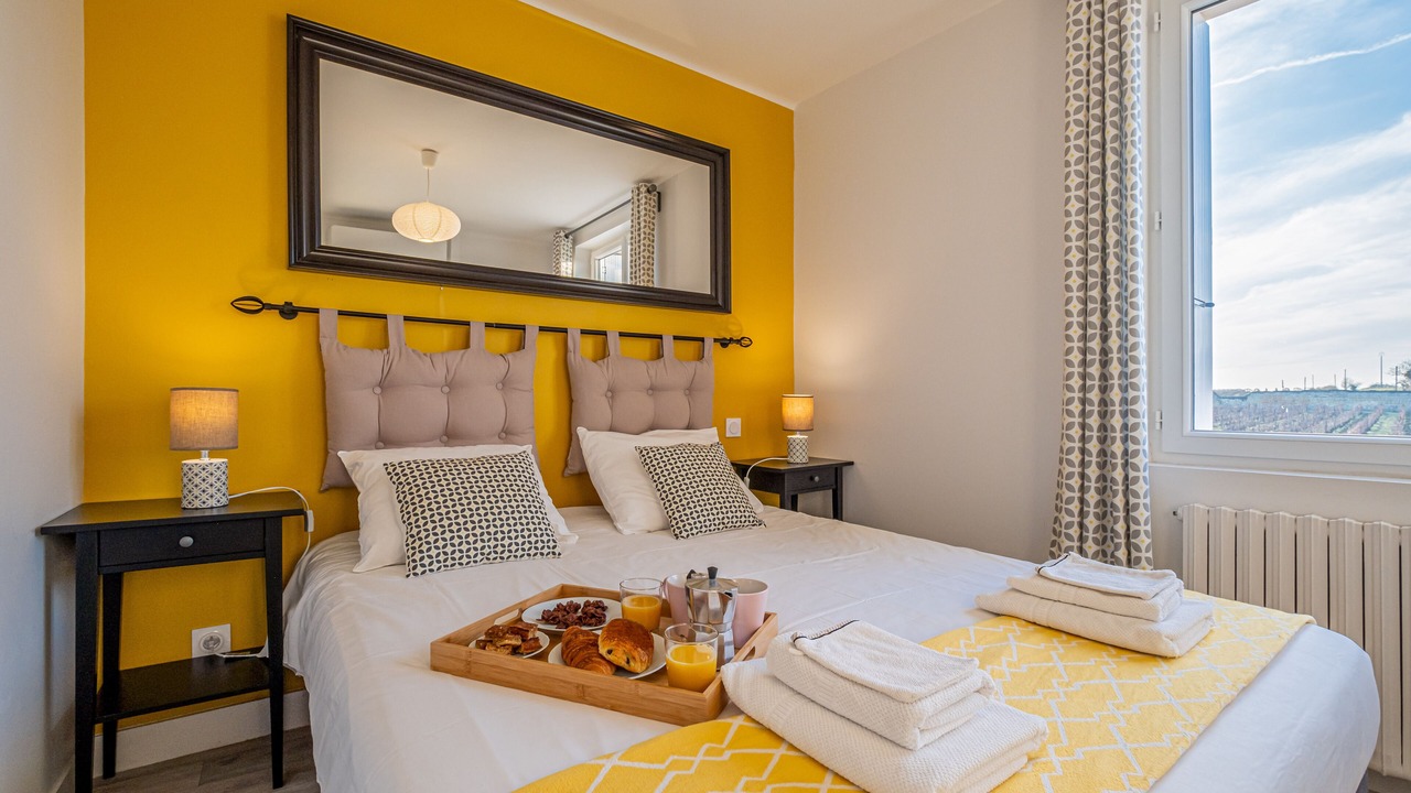 Photo of Bedroom in Saint-Cyr-en-Bourg