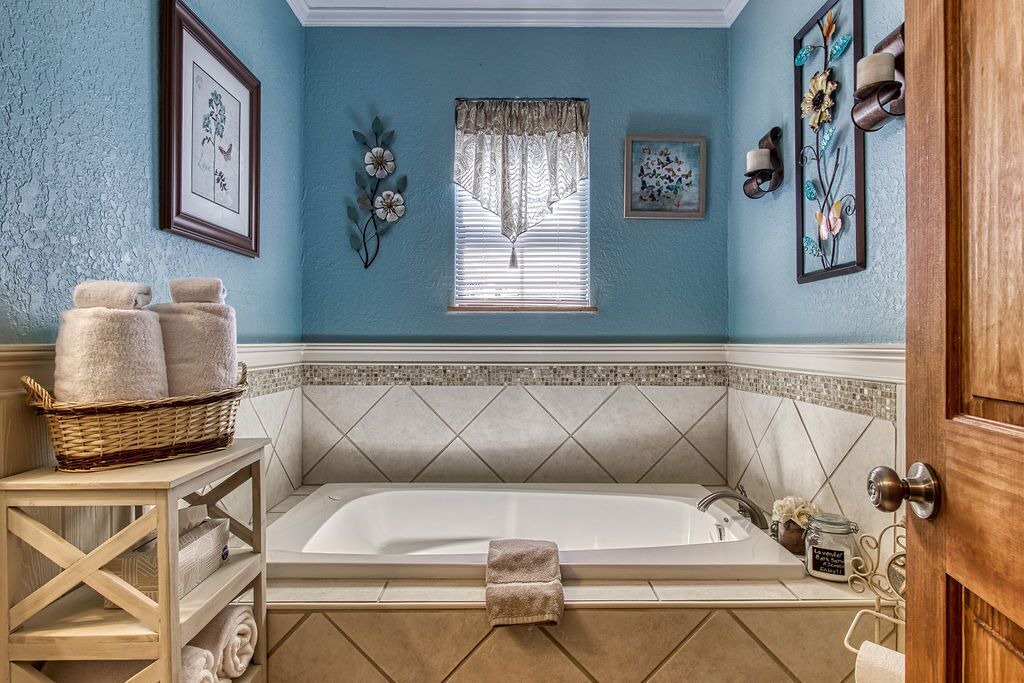 Photo of Bathroom in Sevierville
