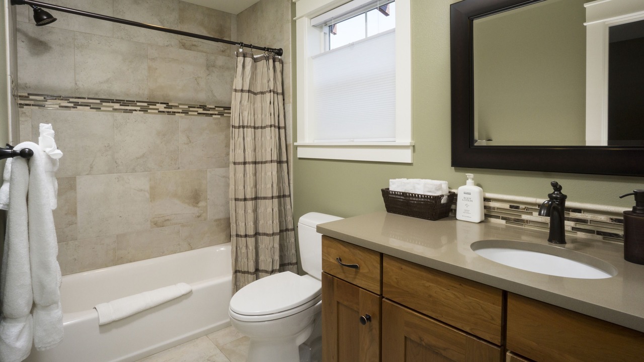 Photo of Others in River West