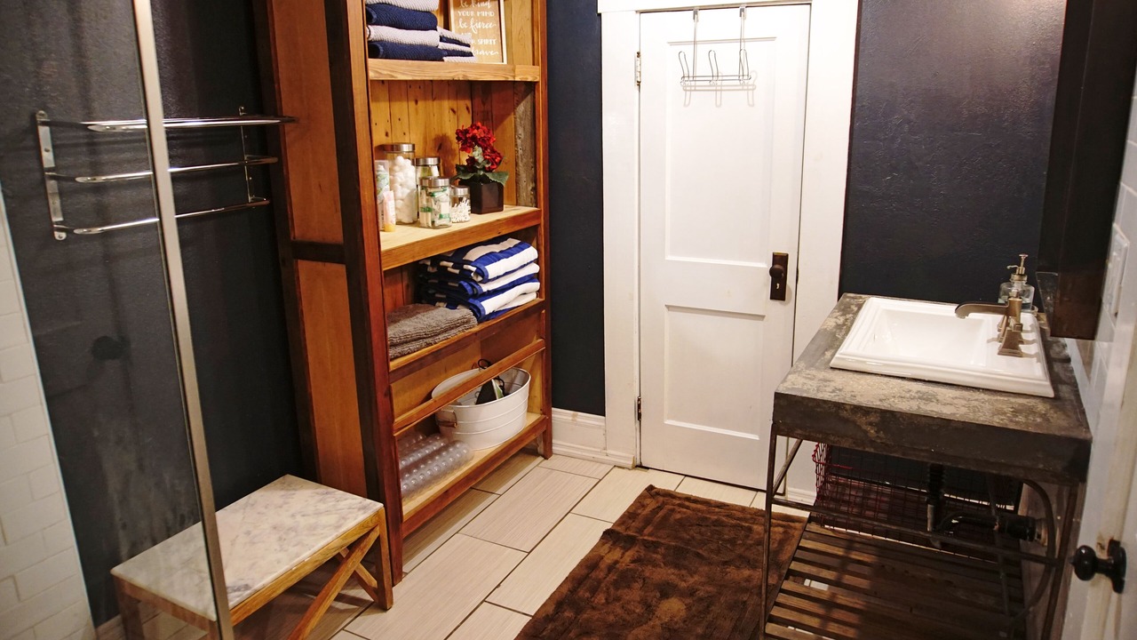 Photo of Bathroom in Seminole Heights