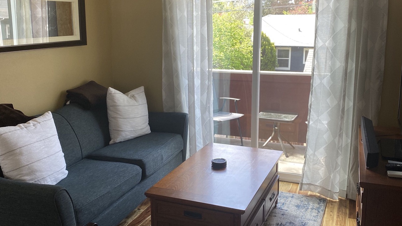 Photo of Livingroom in River West