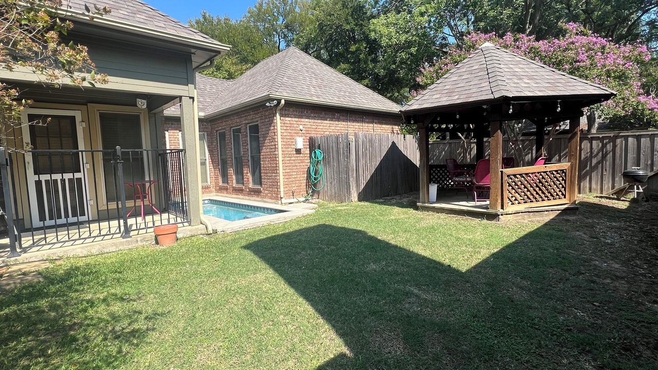 Photo of Outdoor in Garland