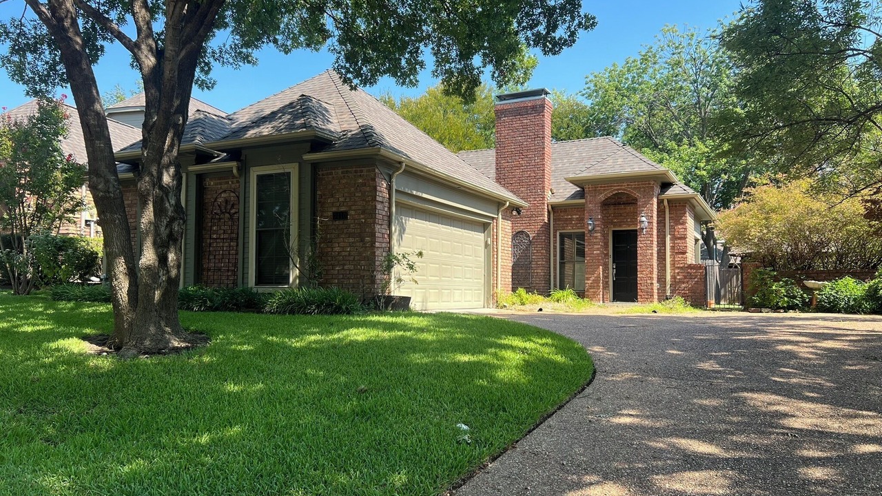 Photo of Outdoor in Garland