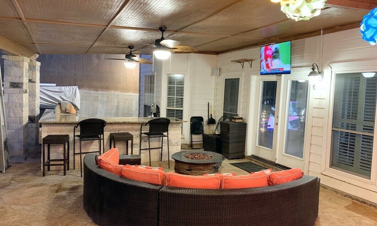 Photo of Livingroom in North San Antonio - SAT