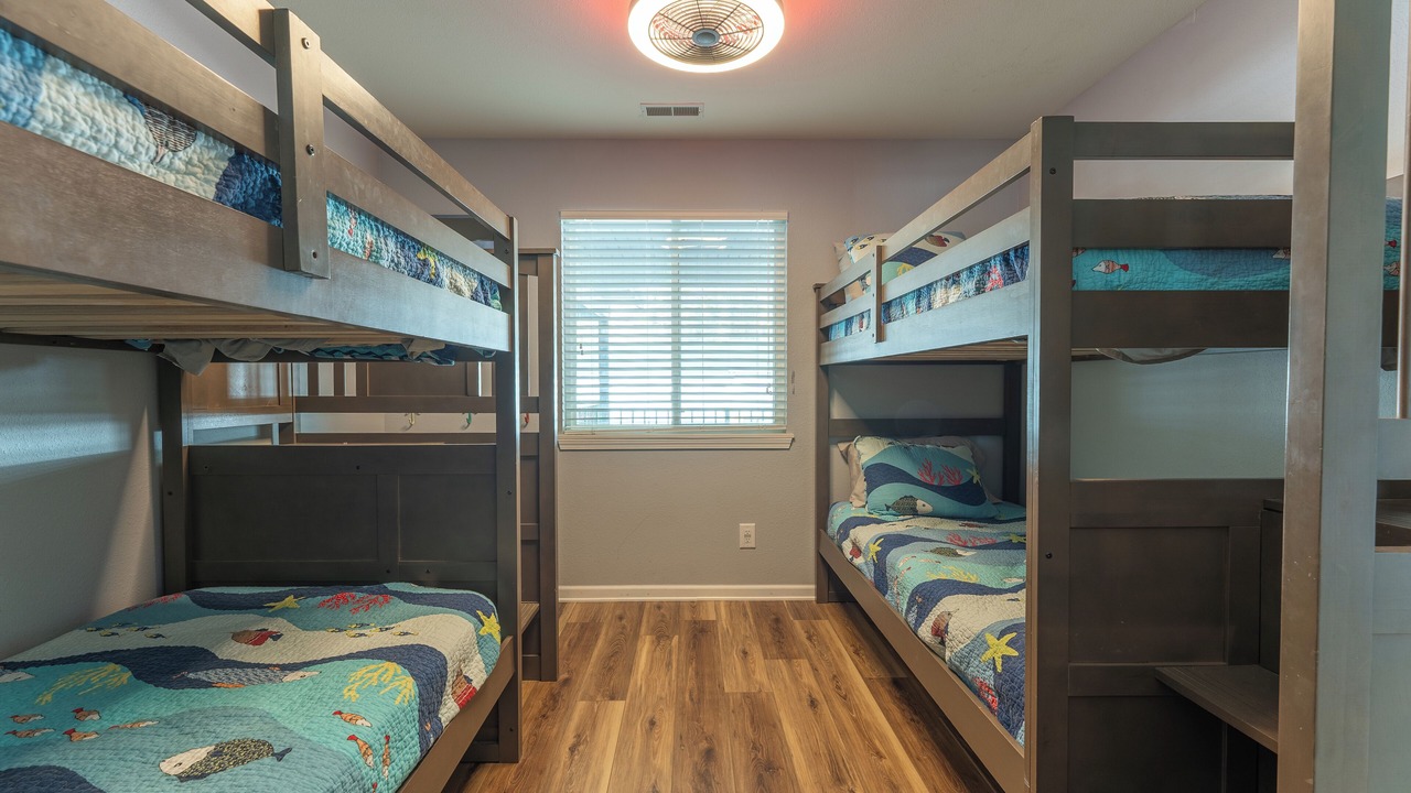 Photo of Bedroom in Camdenton