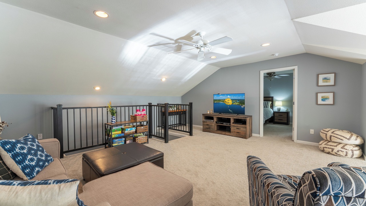 Photo of Bedroom in Camdenton