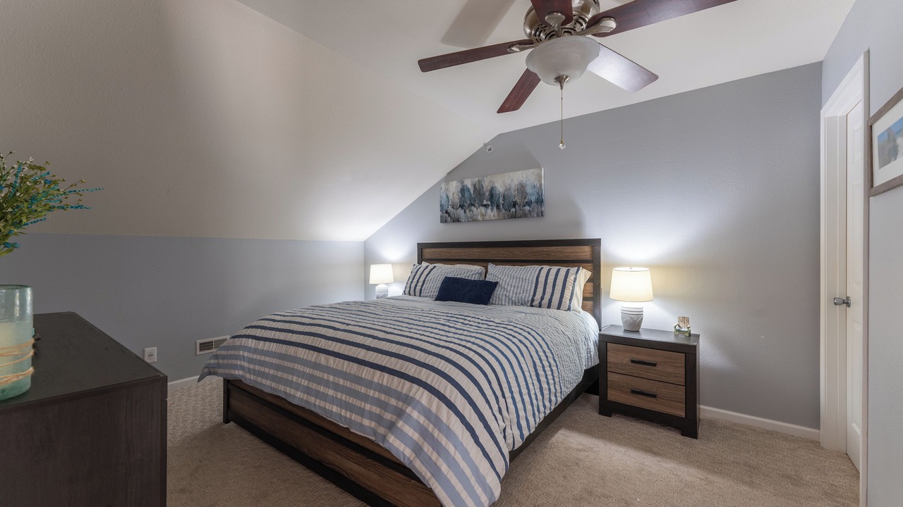 Photo of Bedroom in Camdenton