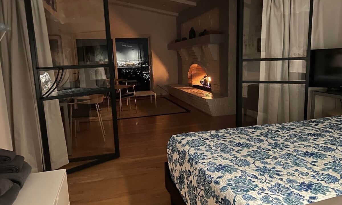 Photo of Livingroom in Skyway