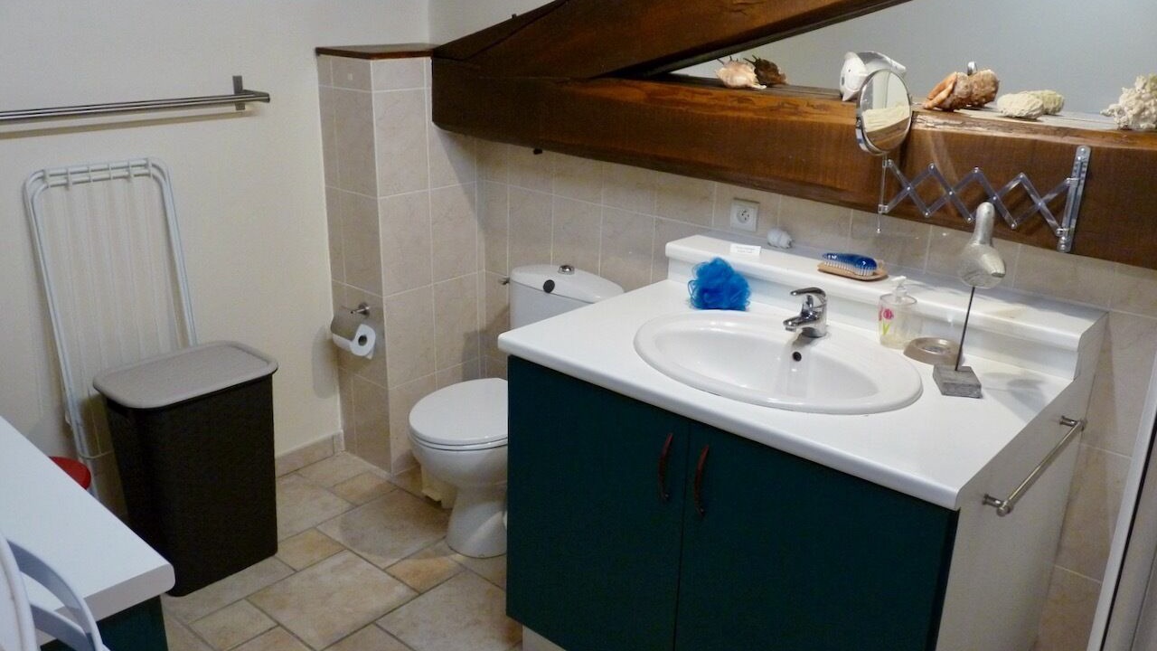 Photo of Bathroom in Rieux-Volvestre