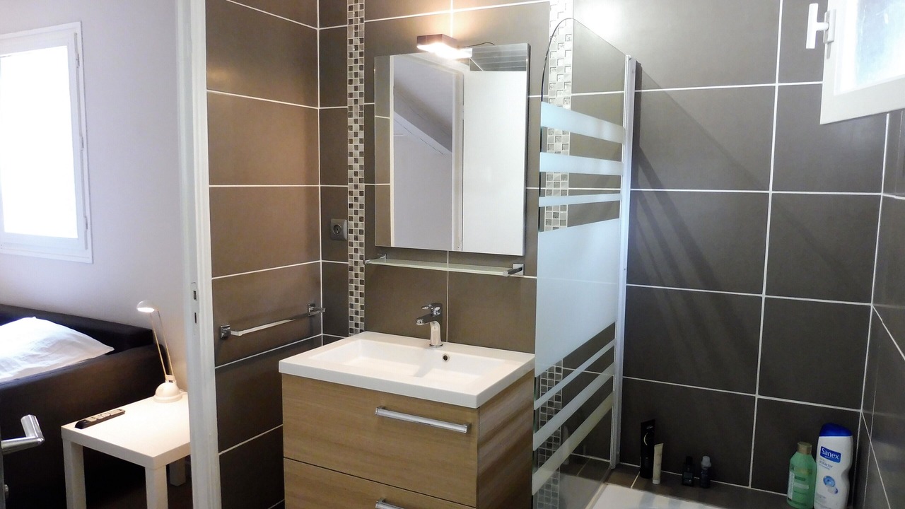 Photo of Bathroom in Cabries
