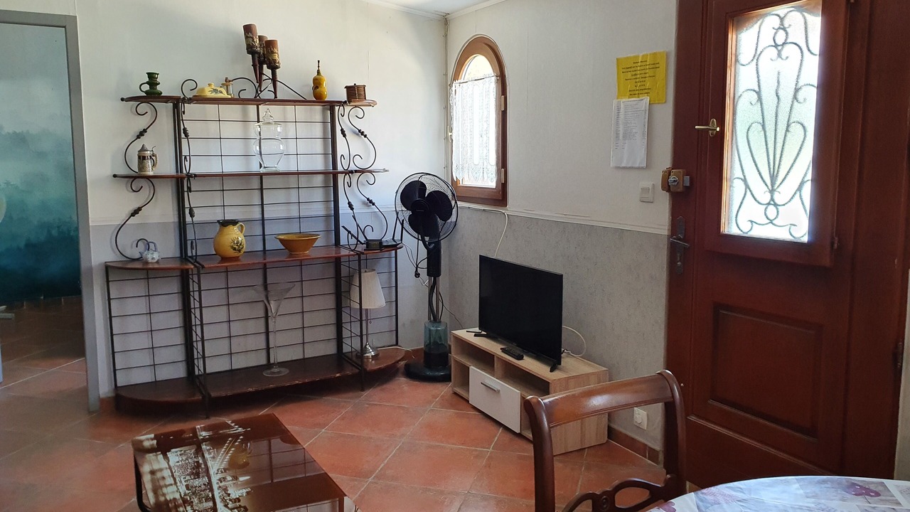 Photo of Others in Canohes