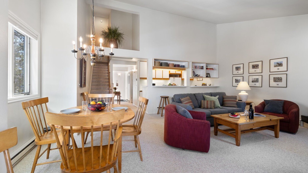 Photo of Livingroom in Moose Wilson Road