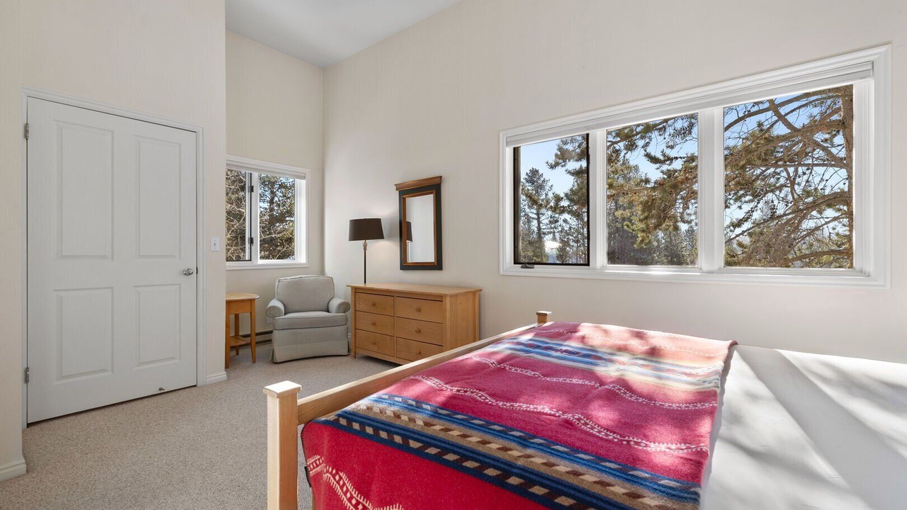 Photo of Bedroom in Moose Wilson Road