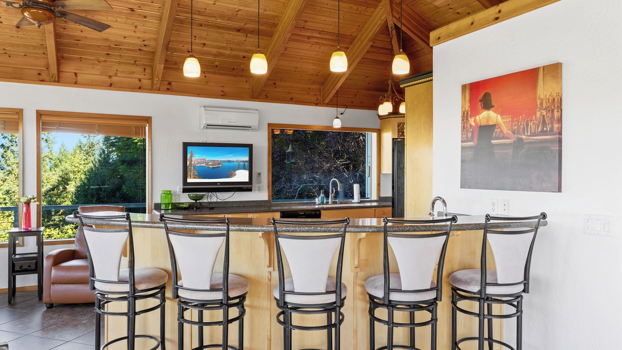 Photo of Others in Crescent City