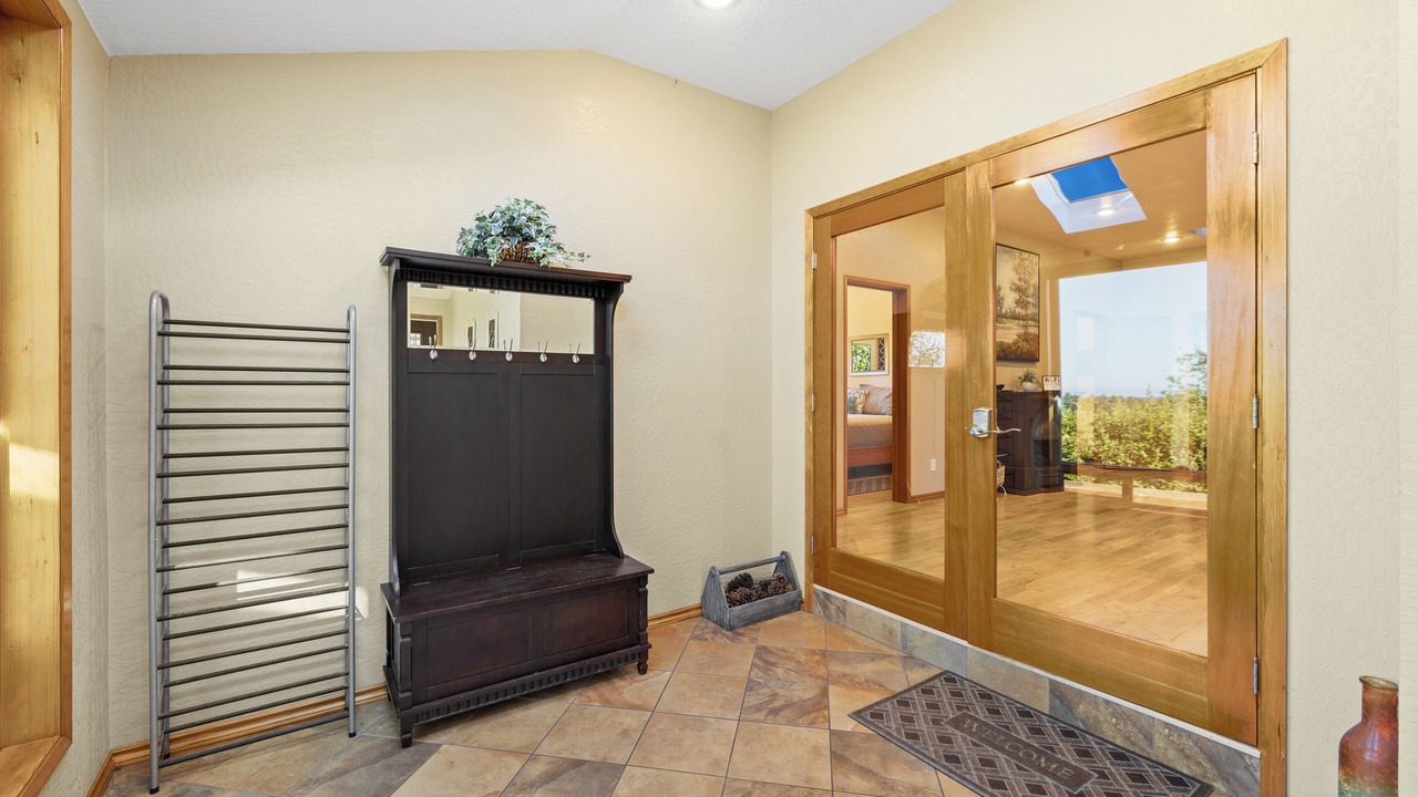 Photo of Others in Crescent City