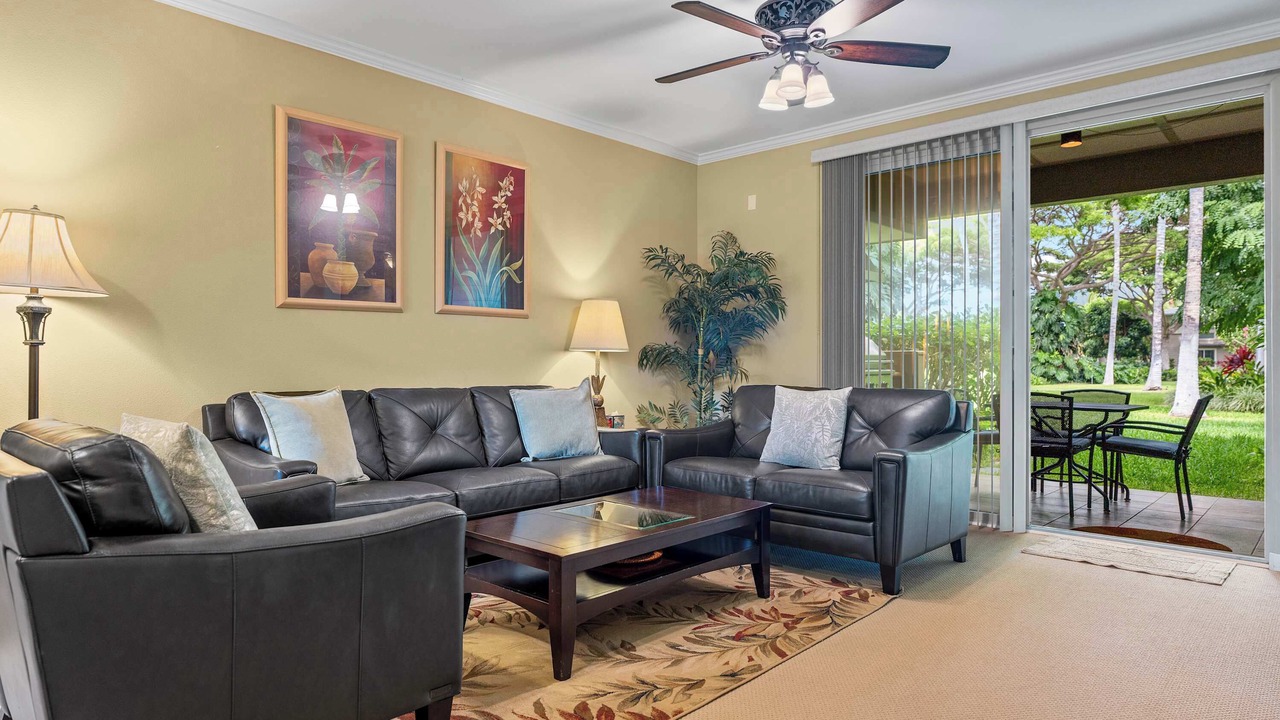 Photo of Livingroom in Kamuela