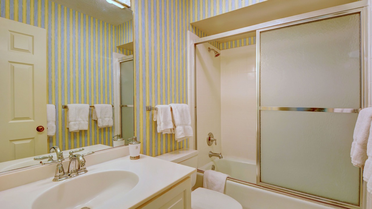 Photo of Bathroom in Sea Island