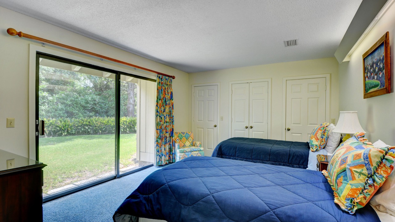 Photo of Others in Sea Island