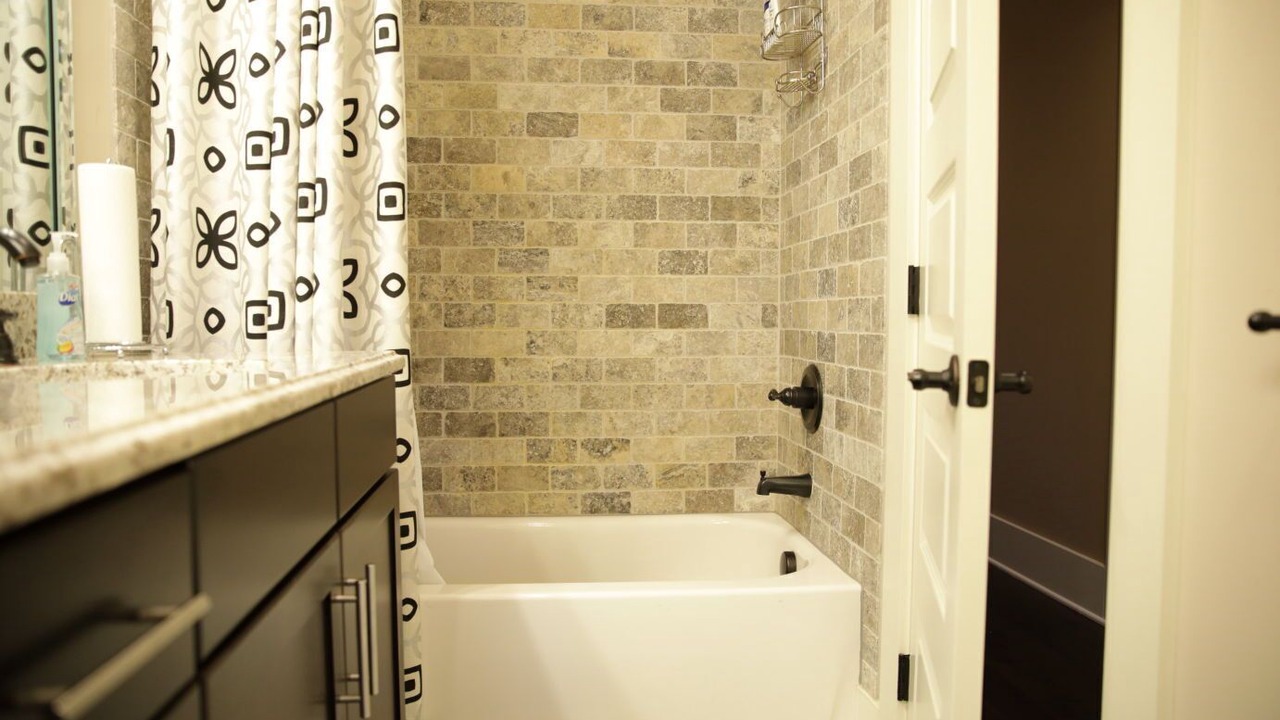 Photo of Bathroom in Haynes Area