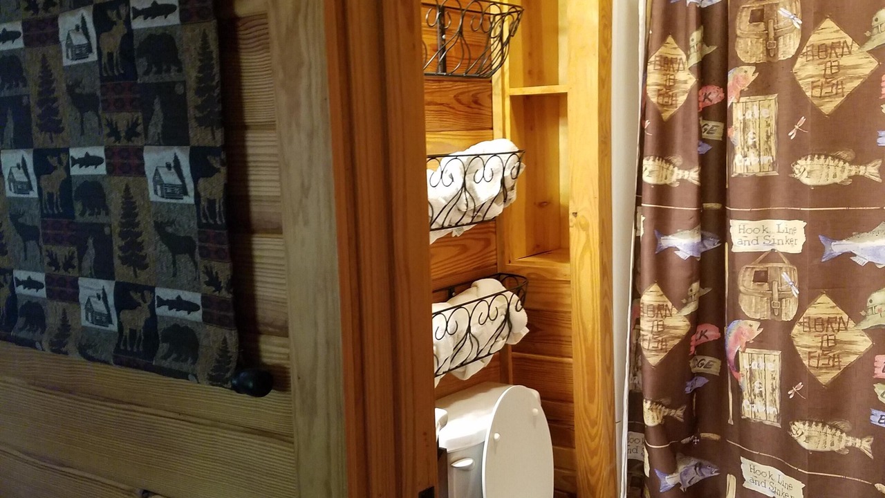 Photo of Bathroom in Glenwood